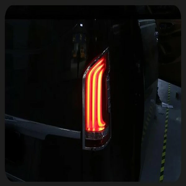 Pair LED Dynamic Tail Light Brake Lamps For Mercedes Benz Vito W447 2015-22-